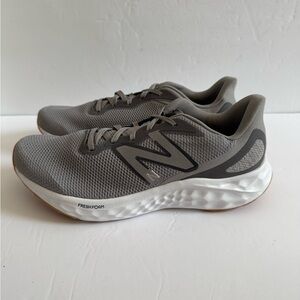 New Balance Men's Mariseg4 Grey Fresh Foam Running Shoes sneakers size 10